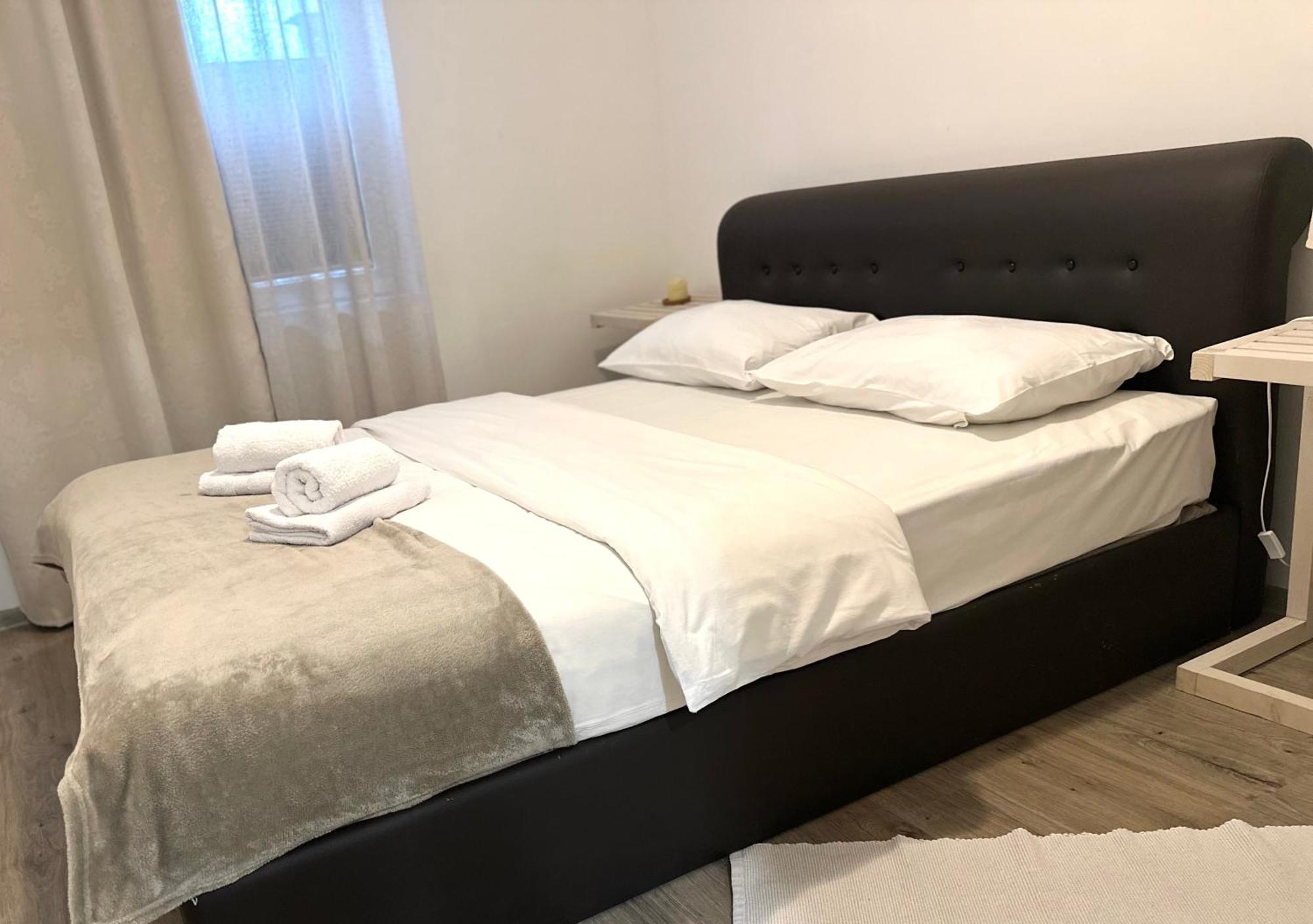 W Apartments Kotor Zewnętrze zdjęcie