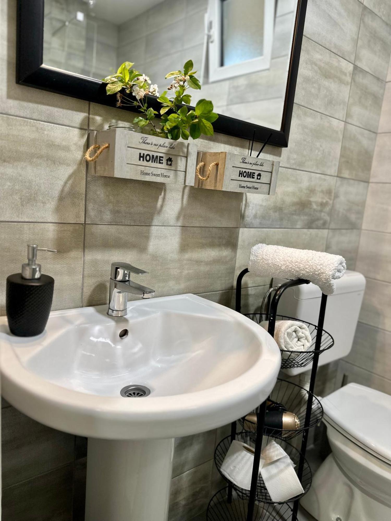 W Apartments Kotor Zewnętrze zdjęcie